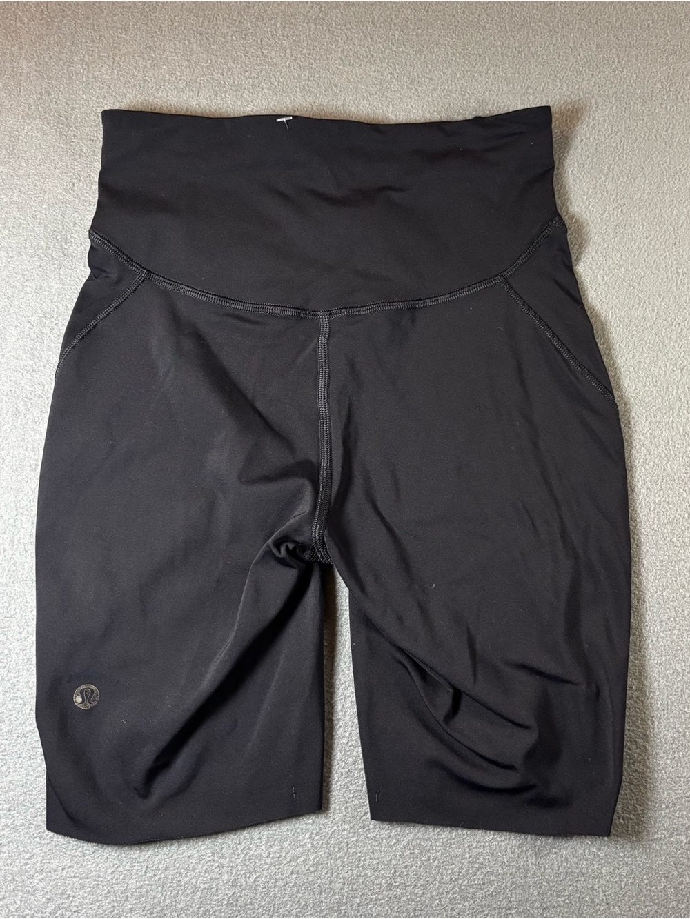 LULULEMON Base Pace HR Short 8" Inseam Black Size 2